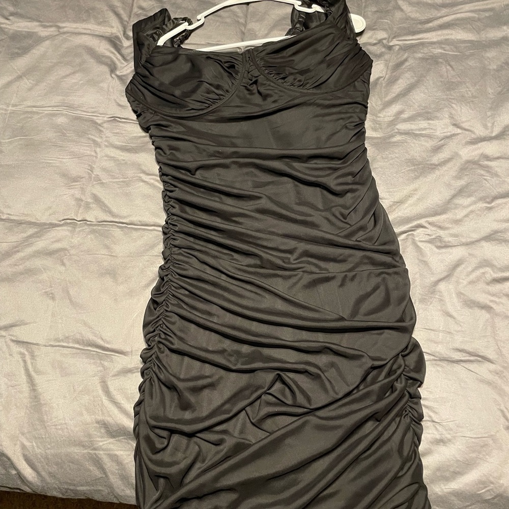 SOLD - NWT Size 16 David’s Bridal Homecoming Dress